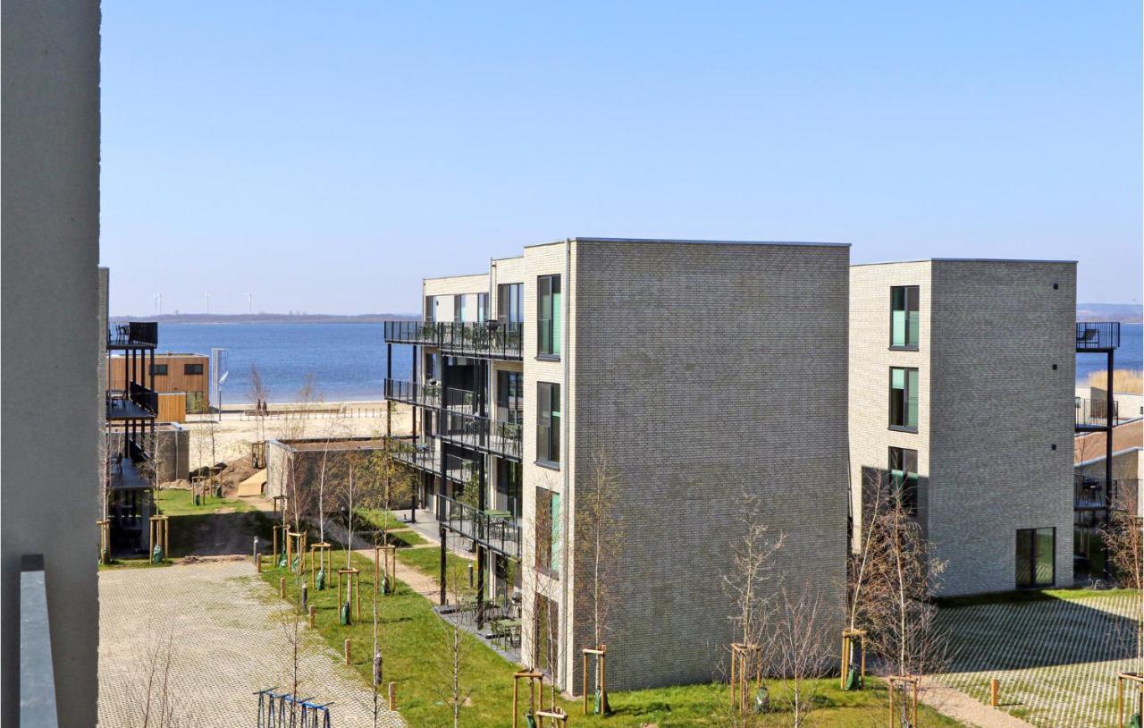 Beach Front Apartment In Lembruch-Duemmer See Экстерьер фото